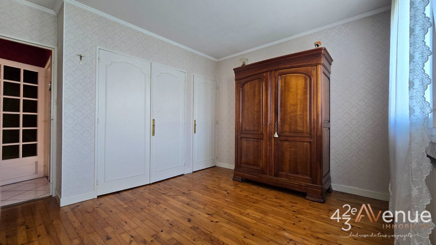 MAISON A VENDRE - ST GENEST LERPT - 67 m2 - 199�900�&euro;