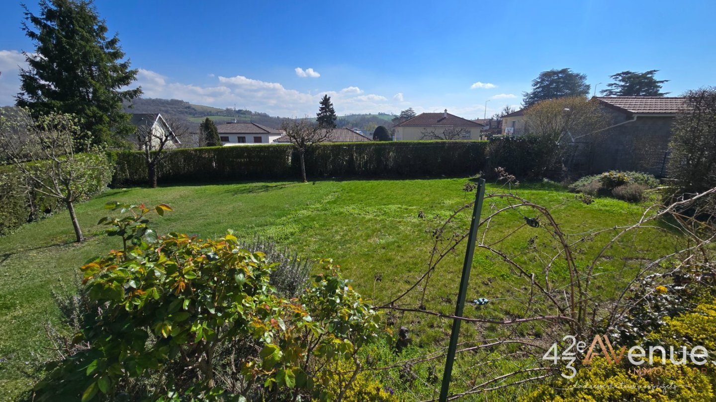 MAISON A VENDRE - ST GENEST LERPT - 67 m2 - 199�900�&euro;