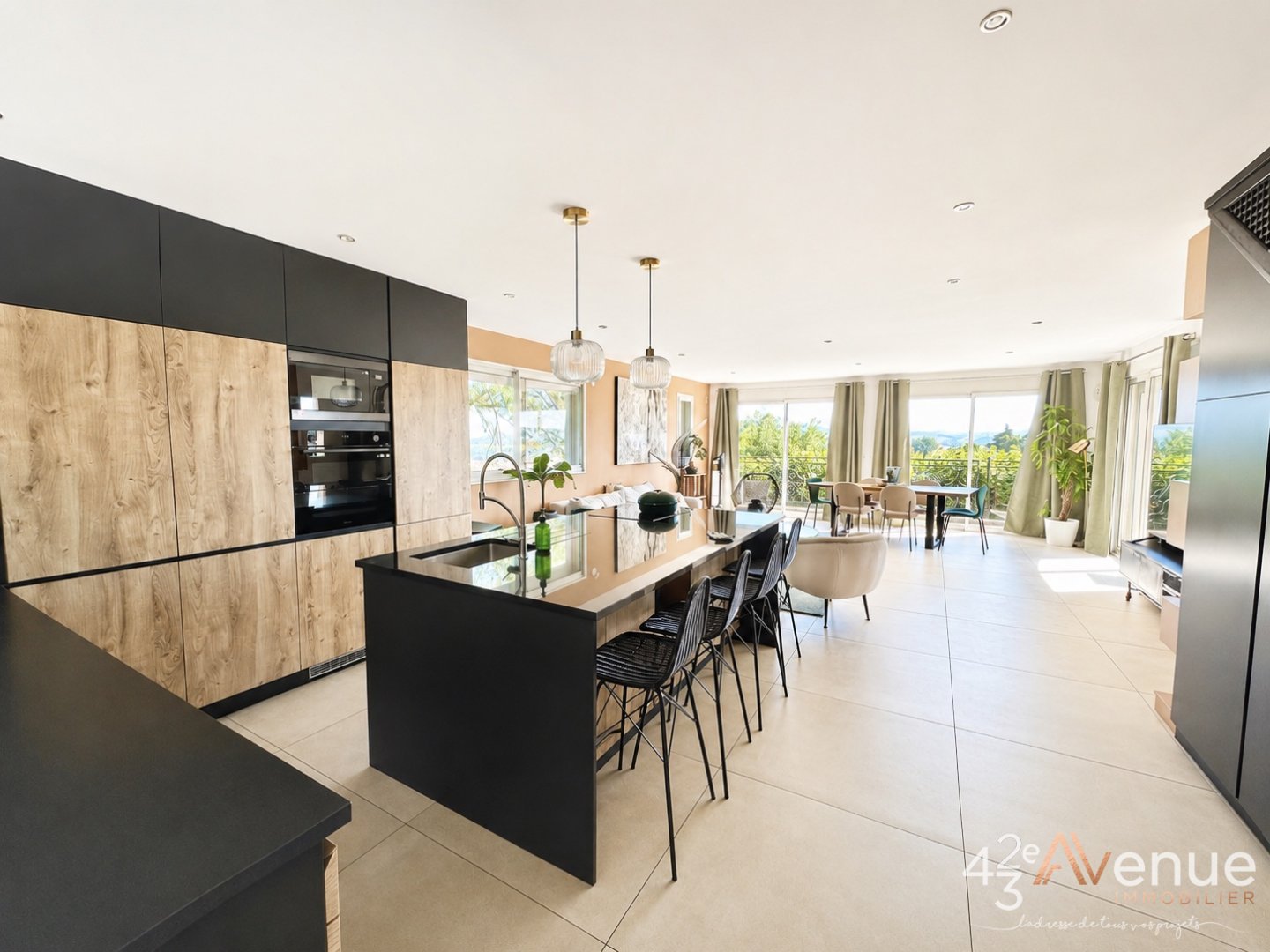 MAISON A VENDRE - ST GENEST LERPT - 180 m2 - 499 000 &euro;