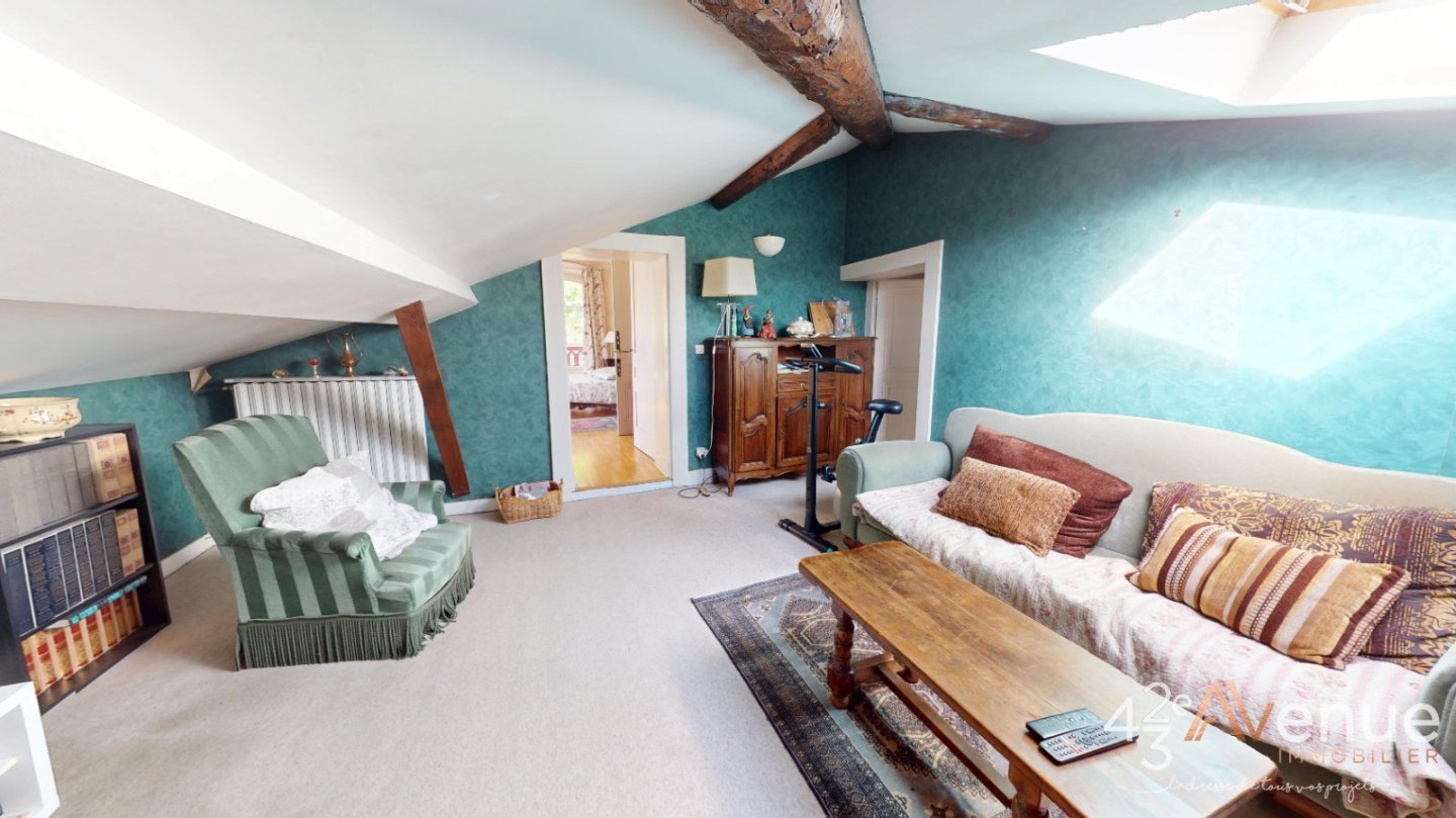 MAISON A VENDRE - ST PAUL EN CORNILLON - 269.02 m2 - 500 000 &euro;
