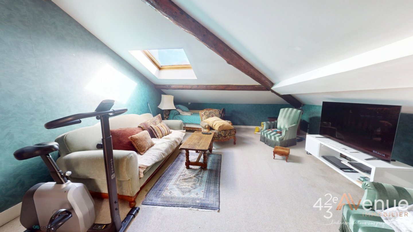 MAISON A VENDRE - ST PAUL EN CORNILLON - 269.02 m2 - 500 000 &euro;