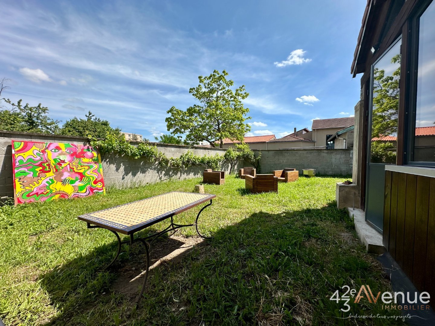 MAISON A VENDRE - SURY LE COMTAL - 173.45 m2 - 240 000 &euro;