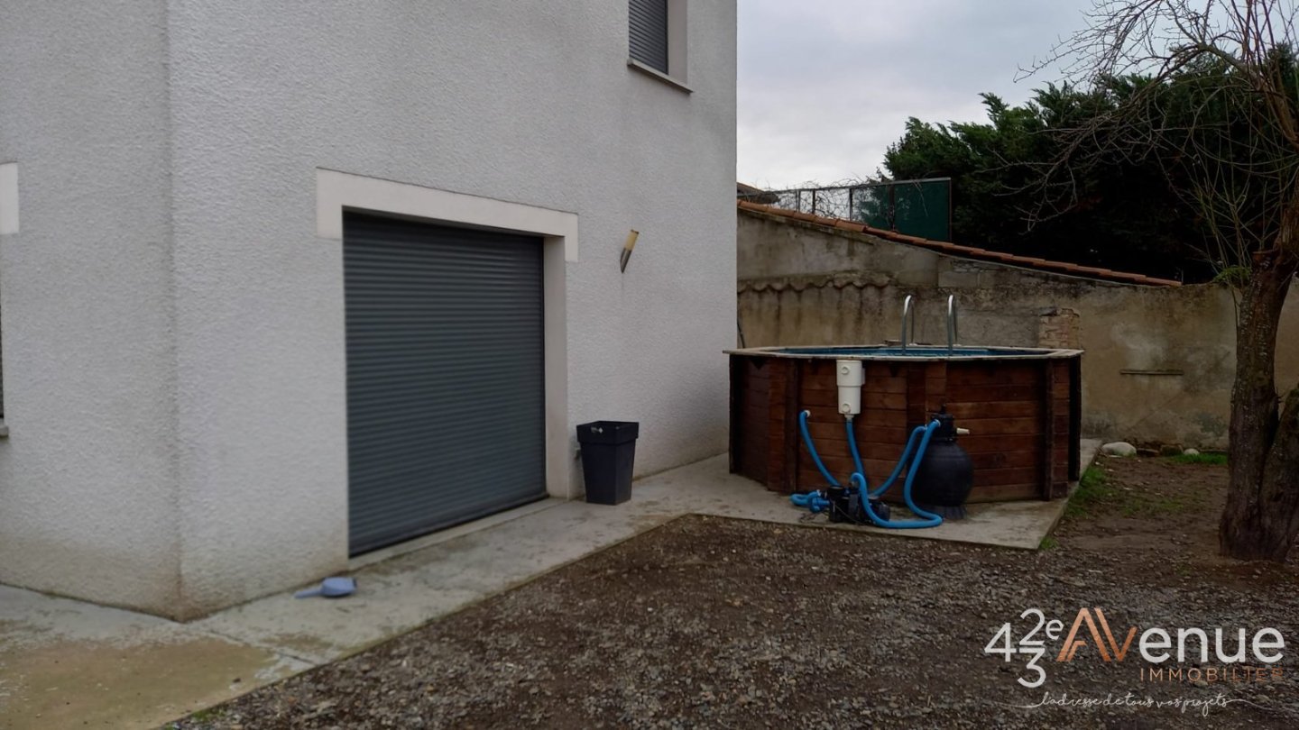 MAISON A VENDRE - SURY LE COMTAL - 120 m2 - 265 000 &euro;