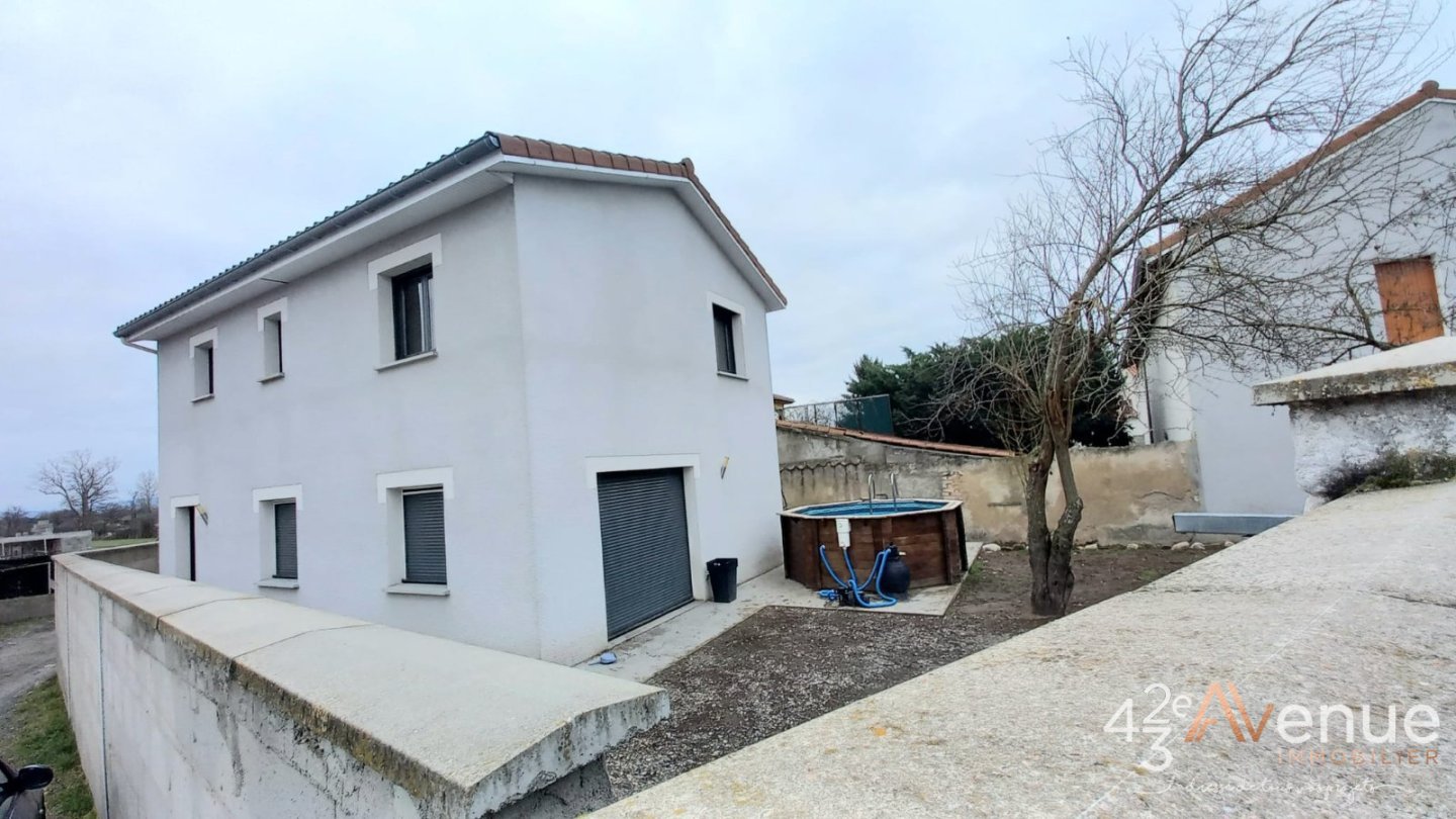 MAISON A VENDRE - SURY LE COMTAL - 120 m2 - 265 000 &euro;