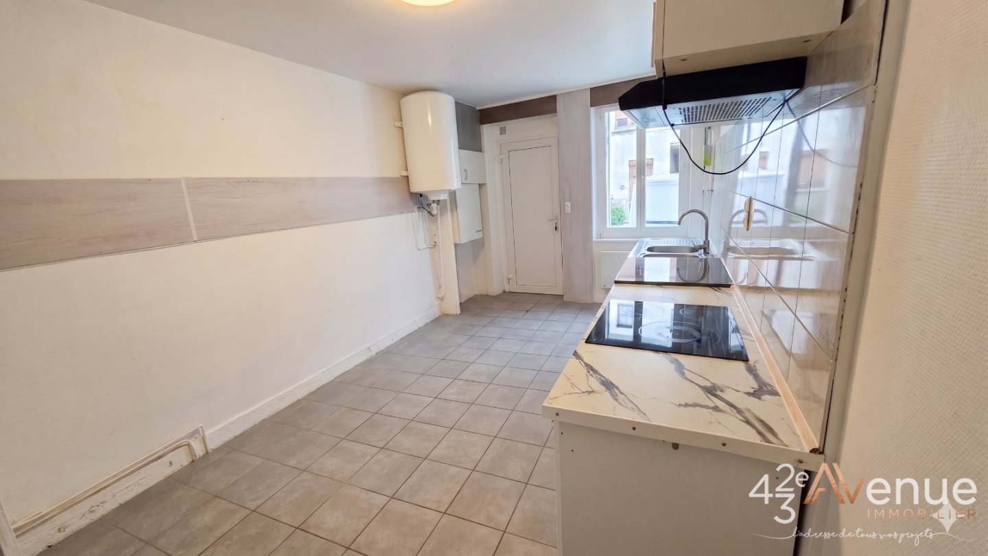 MAISON A VENDRE - SURY LE COMTAL - 84 m2 - 99 000 &euro;