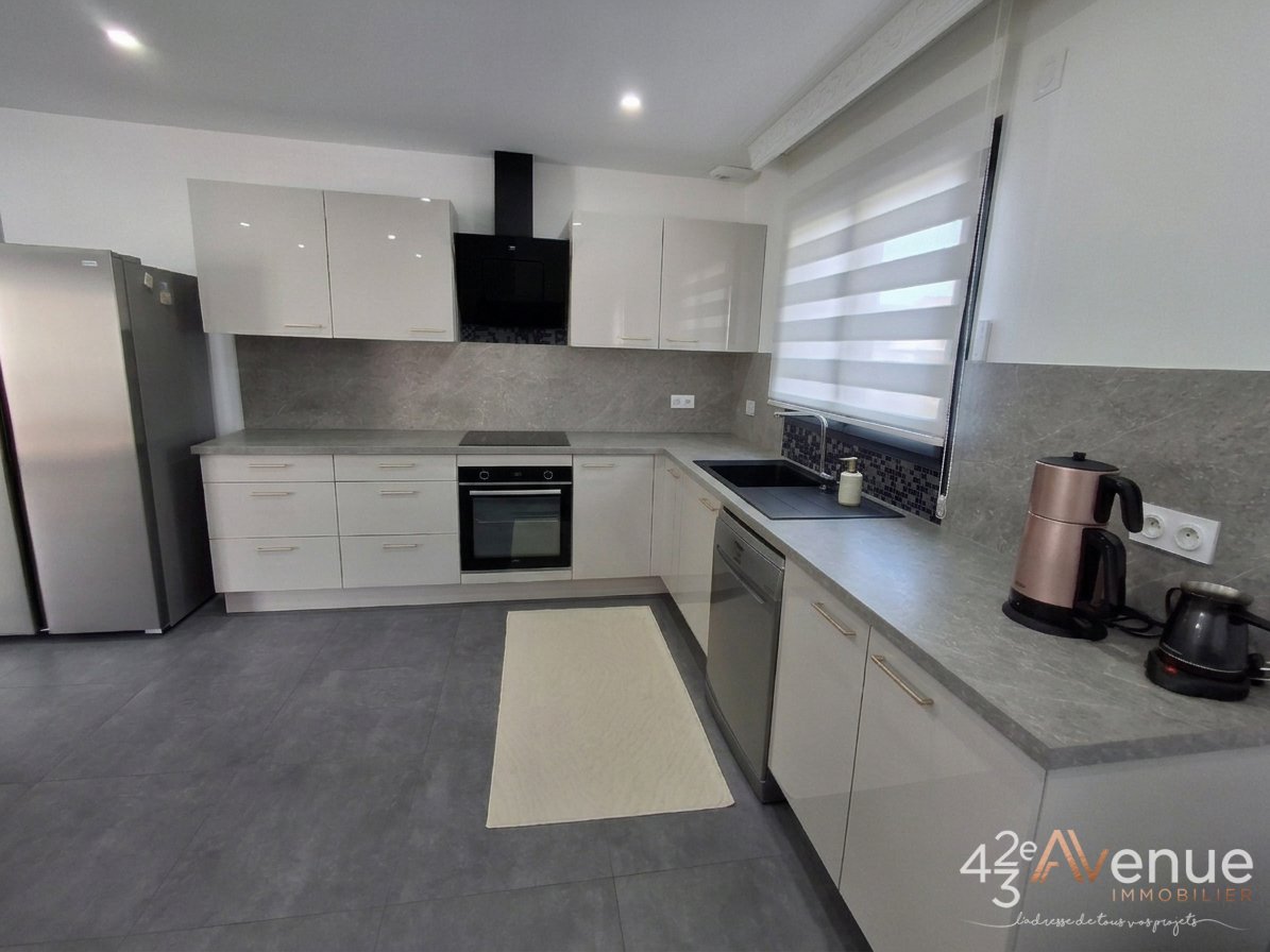 MAISON A VENDRE - SURY LE COMTAL - 150 m2 - 259 000 &euro;