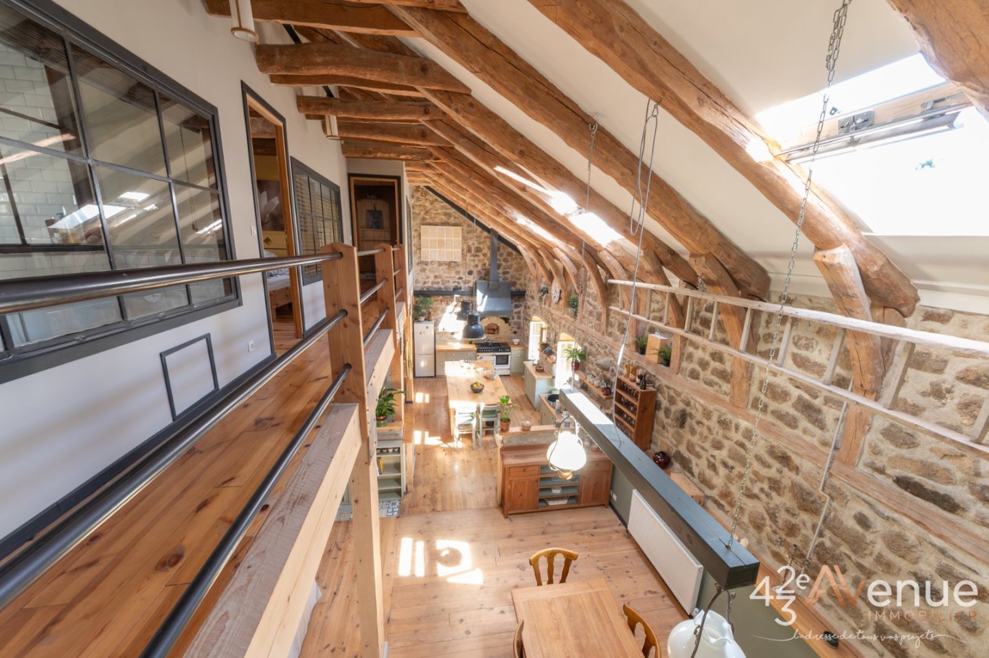 Corps de ferme en pierre - TENCE - 338 m2 - 540 000 &euro;