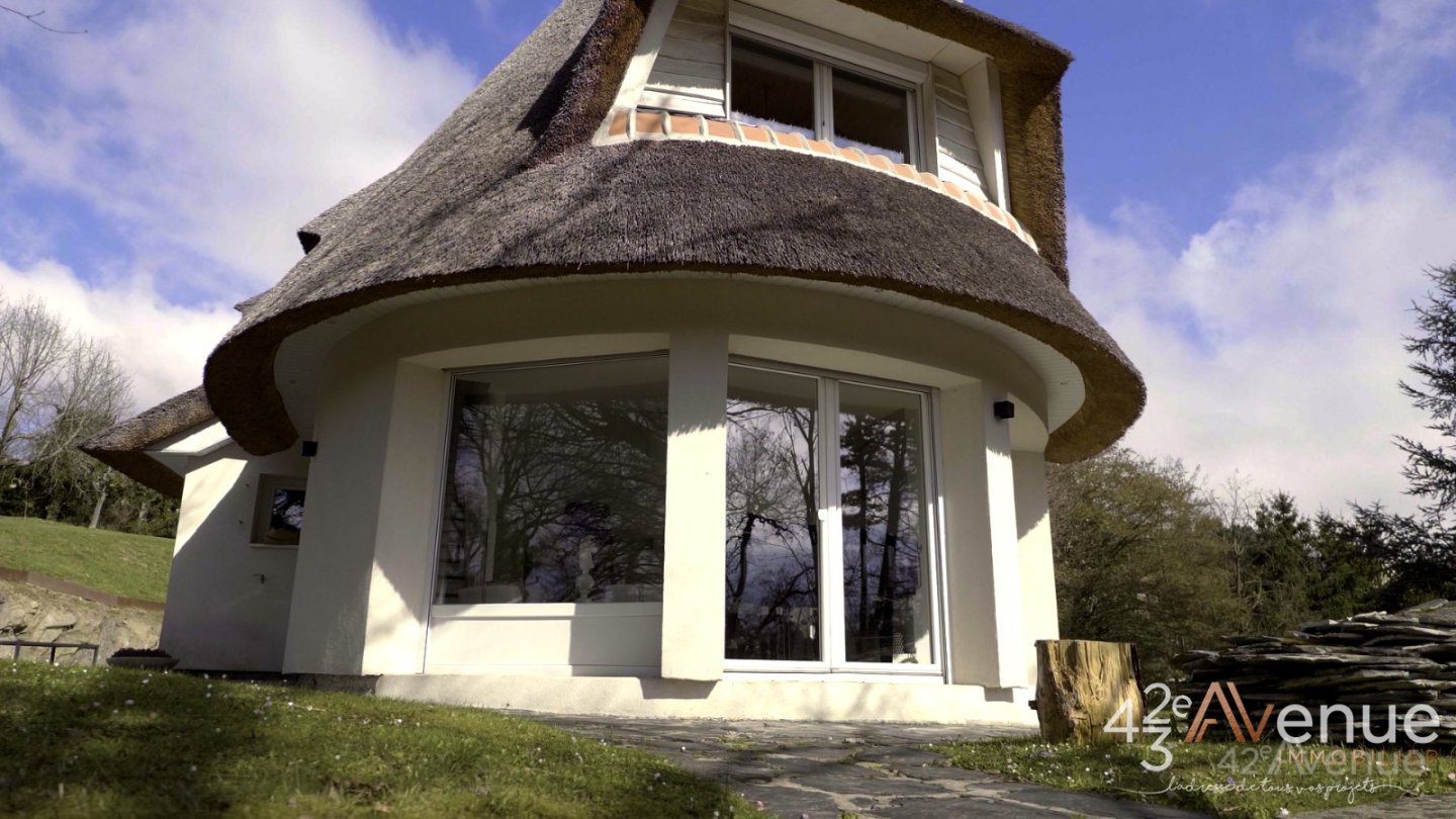 MAISON A VENDRE - UNIEUX - 250 m2 - 749�000�&euro;