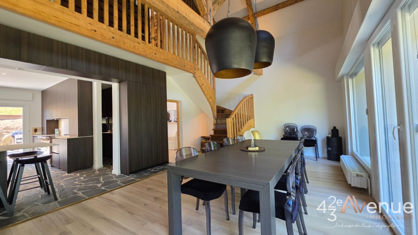 MAISON A VENDRE - UNIEUX - 250 m2 - 719 000 &euro;