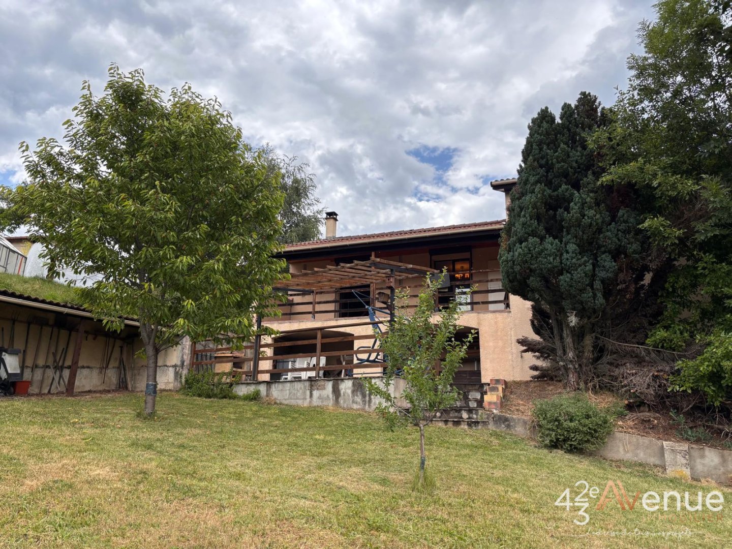 MAISON A VENDRE - UNIEUX - 93 m2 - 219 000 &euro;