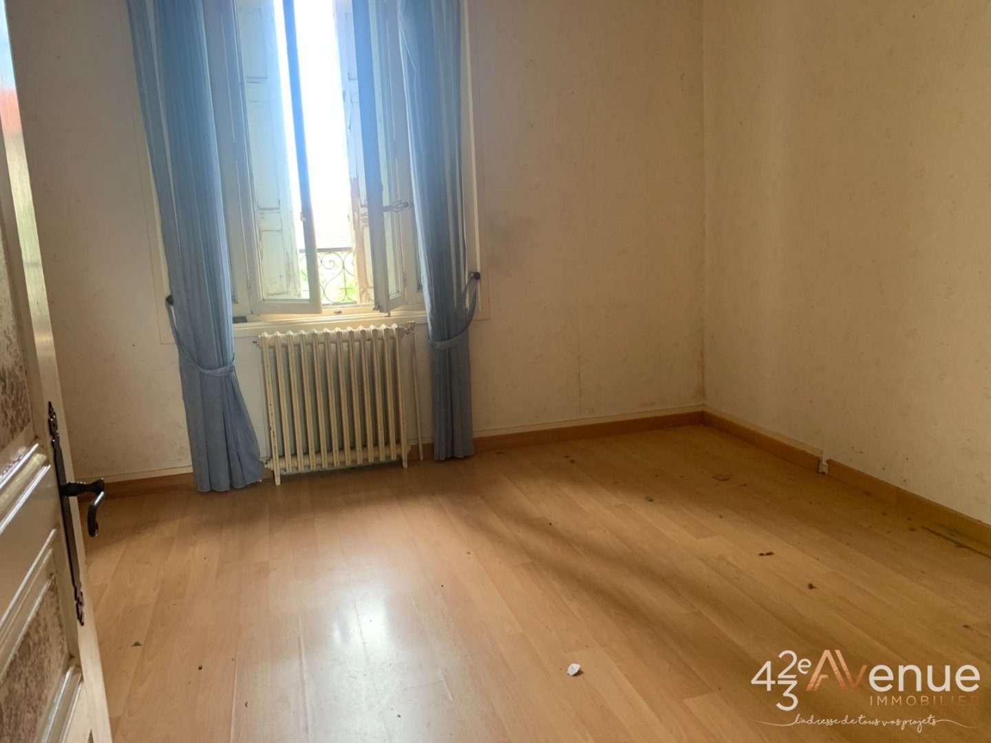 MAISON A VENDRE - VEAUCHE - 97 m2 - 160 000 &euro;