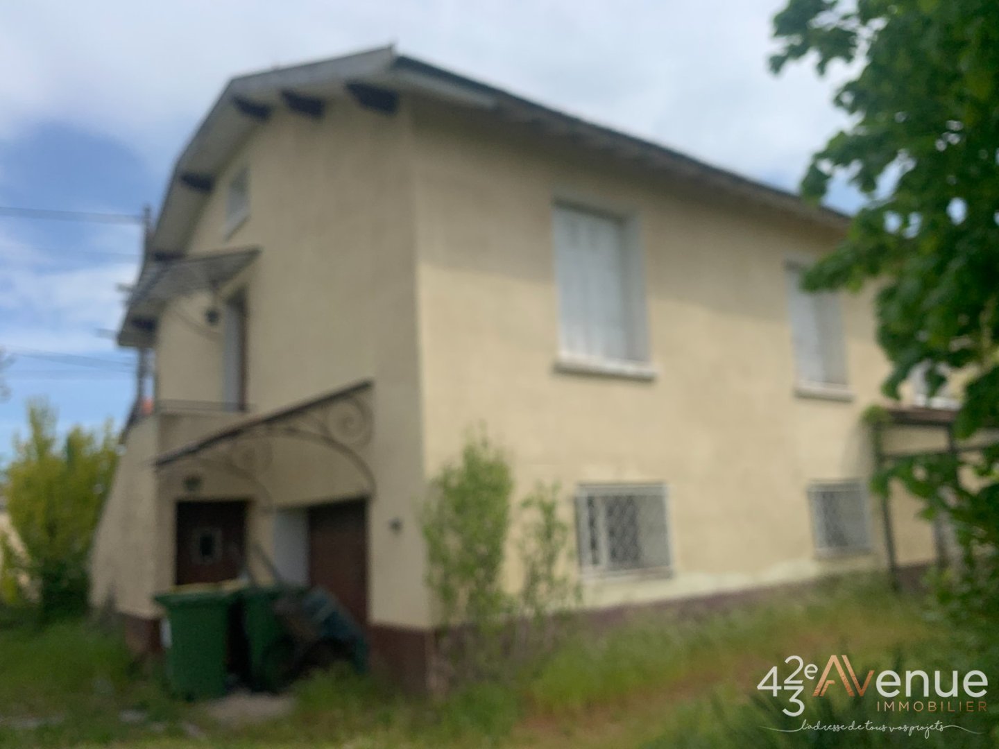 MAISON A VENDRE - VEAUCHE - 97 m2 - 160 000 &euro;