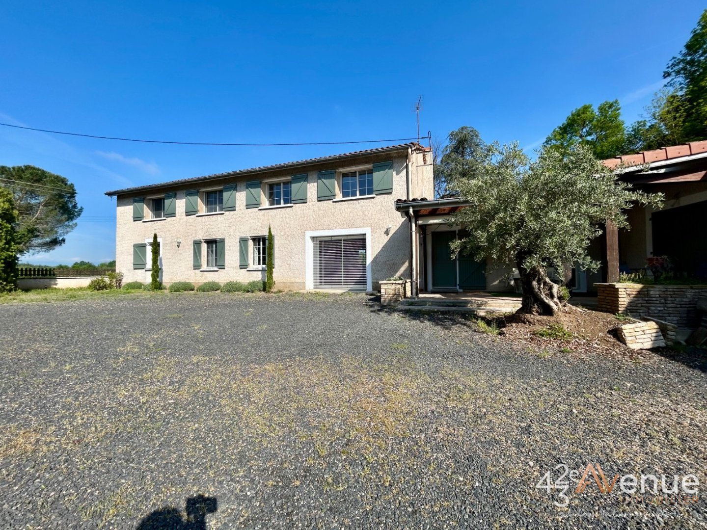 MAISON A VENDRE - VEAUCHETTE - 234.96 m2 - 529 000 &euro;