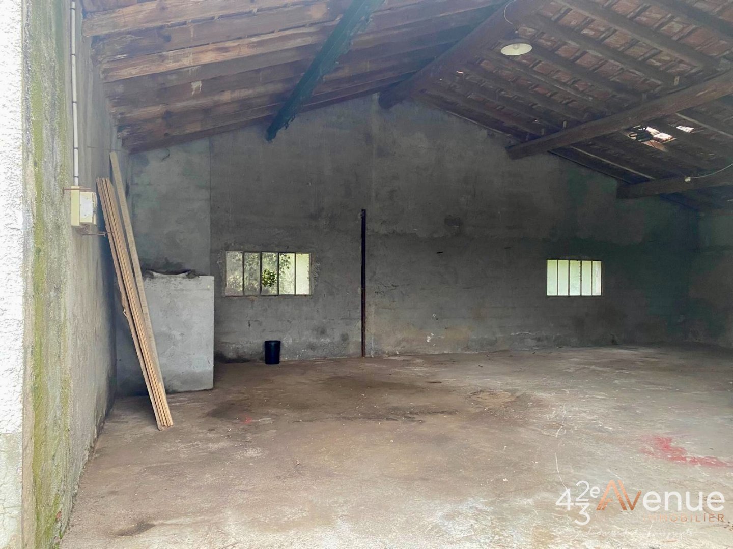 MAISON A VENDRE - VEAUCHETTE - 234.96 m2 - 529 000 &euro;