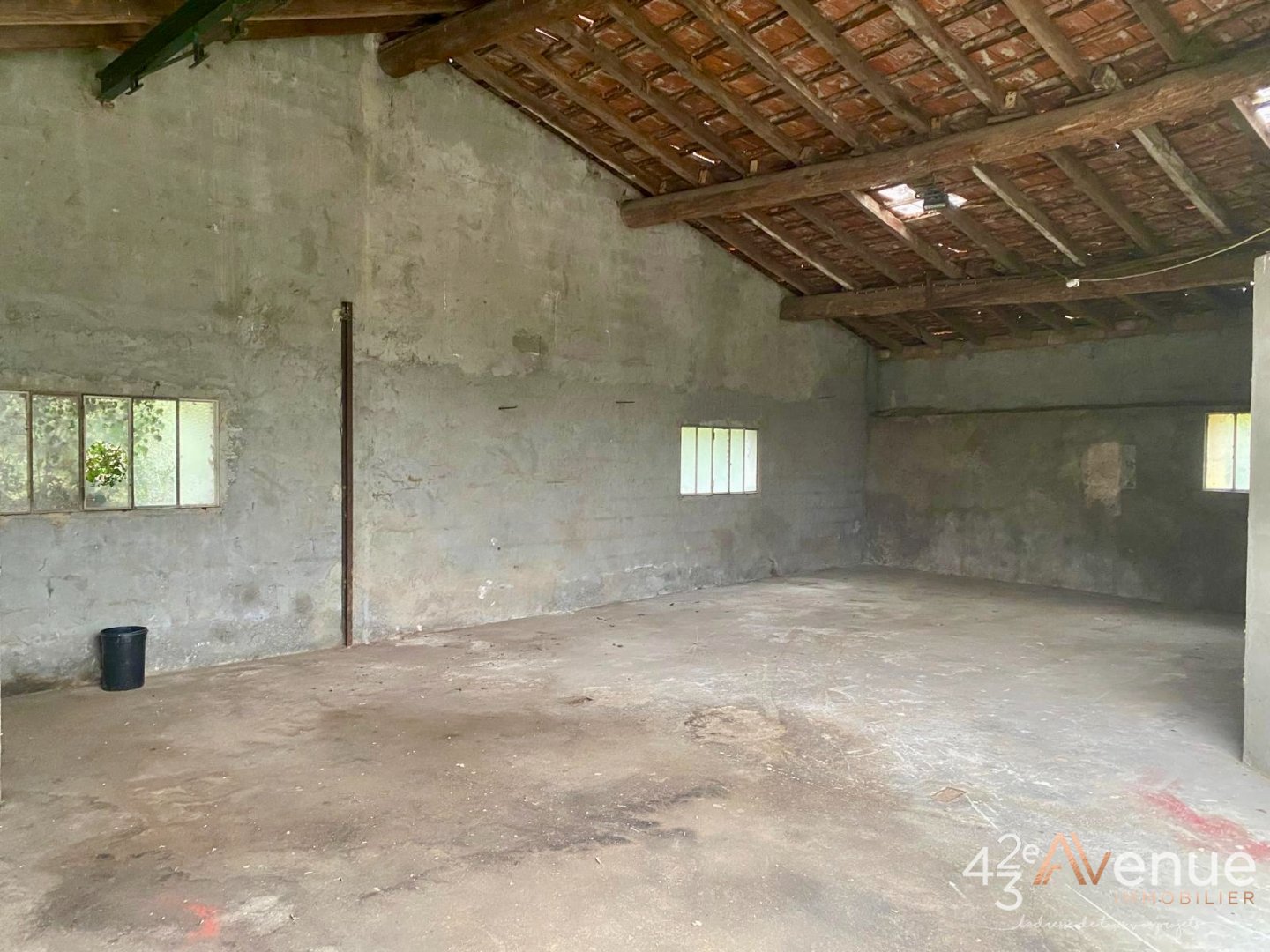 MAISON A VENDRE - VEAUCHETTE - 234.96 m2 - 529 000 &euro;