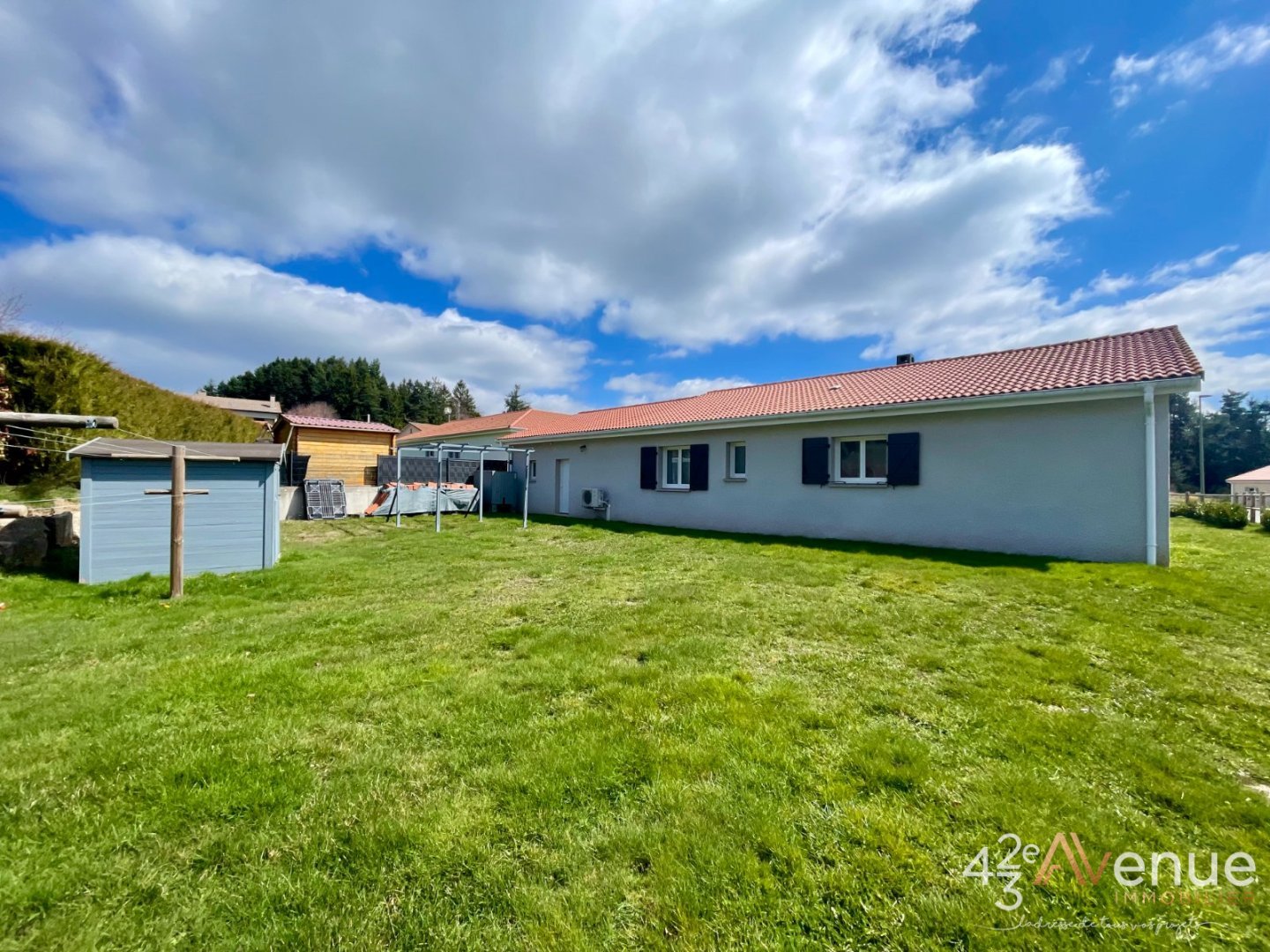 PLAIN PIED A VENDRE - RAUCOULES - 95.49 m2 - 220�000�&euro;