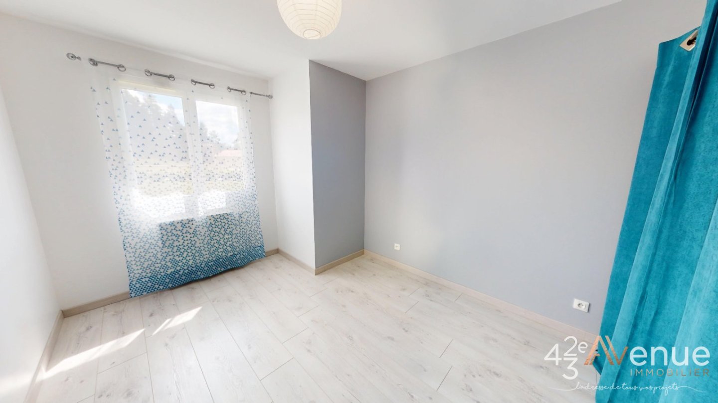 PLAIN PIED A VENDRE - RAUCOULES - 95.49 m2 - 220�000�&euro;