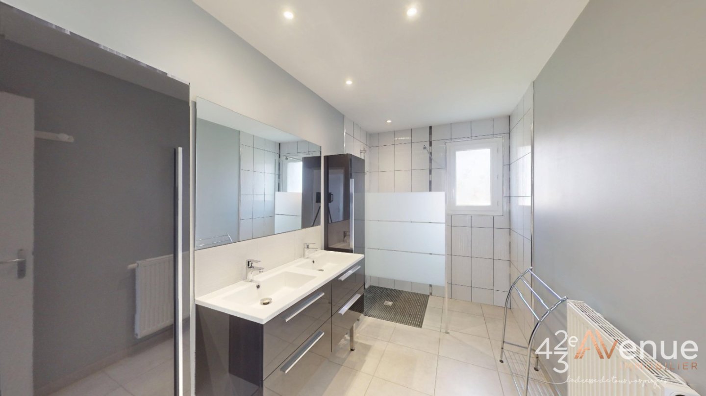 PLAIN PIED A VENDRE - RAUCOULES - 95.49 m2 - 220�000�&euro;