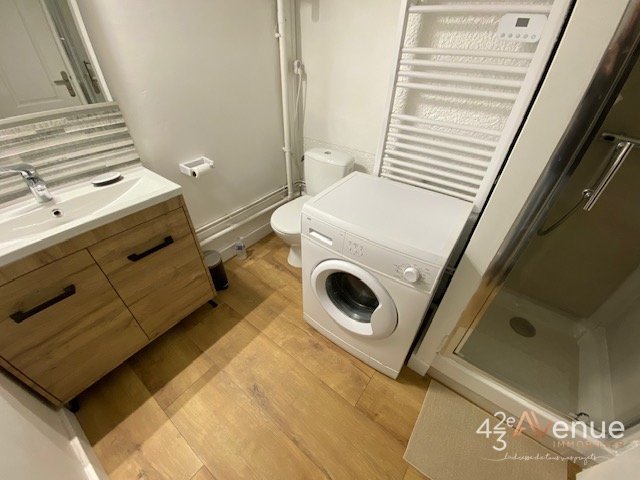 STUDIO - ST ETIENNE TREFILERIE - 33.61 m2 - LOU&Eacute;