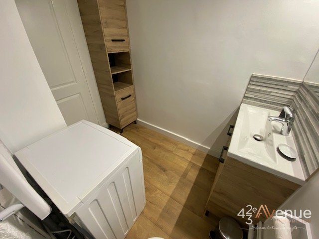 STUDIO - ST ETIENNE TREFILERIE - 33.61 m2 - LOU&Eacute;