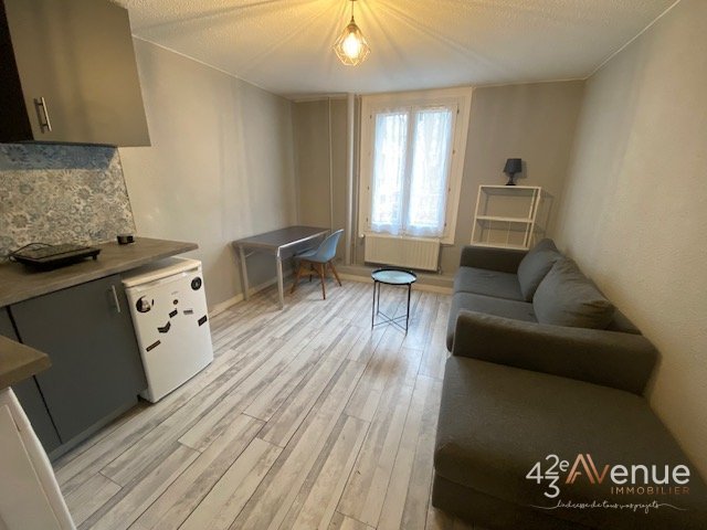 STUDIO - ST ETIENNE BADOUILLERE - 23.61 m2 - LOU&Eacute;