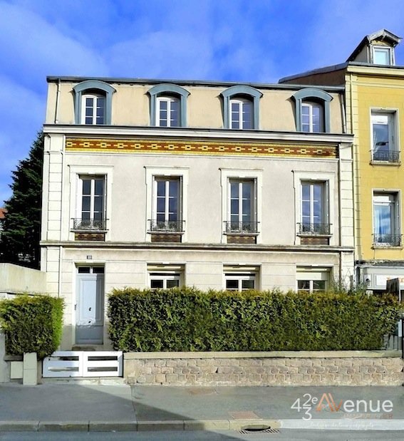 STUDIO A LOUER - ST ETIENNE BELLEVUE/LA RIVIERE - 16.74 m2 - 310�&euro; charges comprises par mois