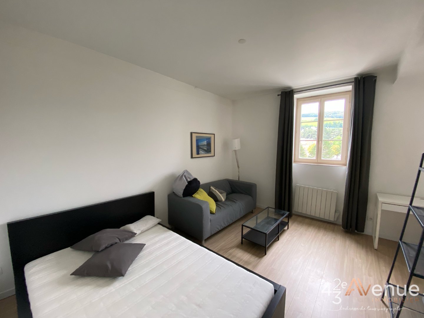 STUDIO - ST ETIENNE BELLEVUE - 29.51 m2 - LOU&Eacute;