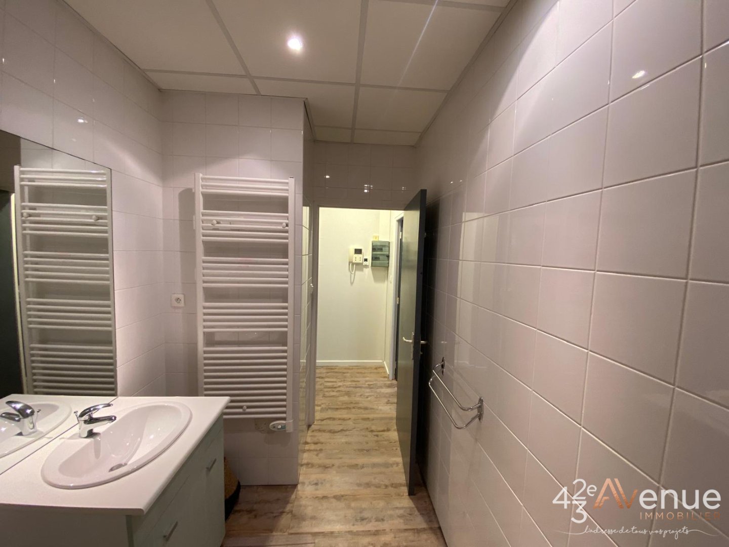 Grand Studio A LOUER - ST ETIENNE BELLEVUE/SOLAURE - 37.3 m2 - 470 &euro; charges comprises par mois