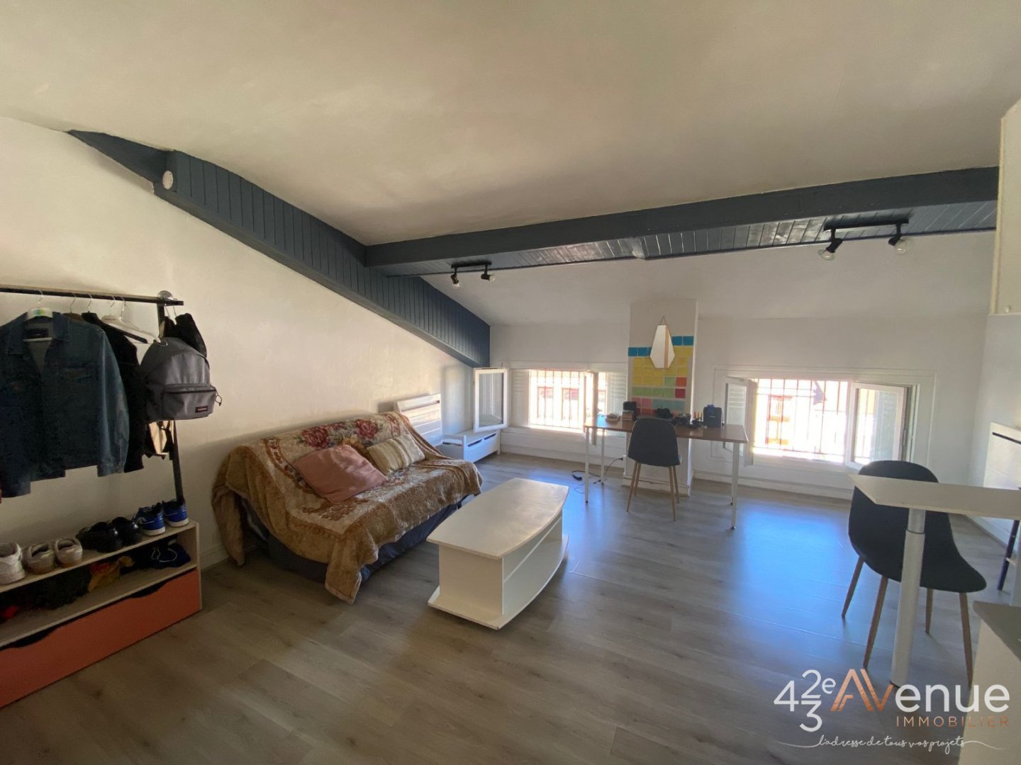 STUDIO A LOUER - ST ETIENNE CARNOT/JEAN JAURES/JACQUARD - 27.23 m2 - 270 &euro; charges comprises par mois