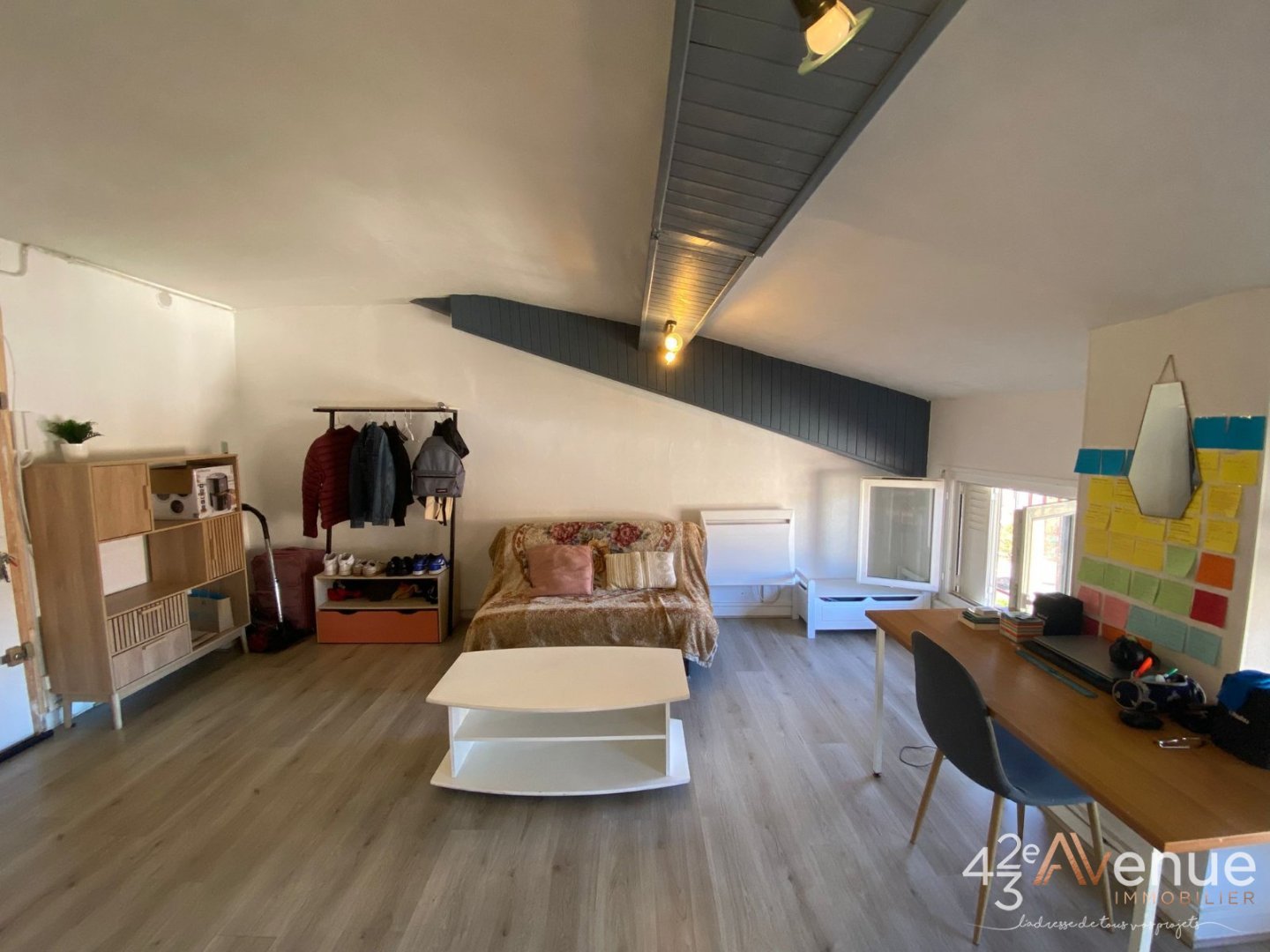 STUDIO A LOUER - ST ETIENNE CARNOT/JEAN JAURES/JACQUARD - 27.23 m2 - 270 &euro; charges comprises par mois