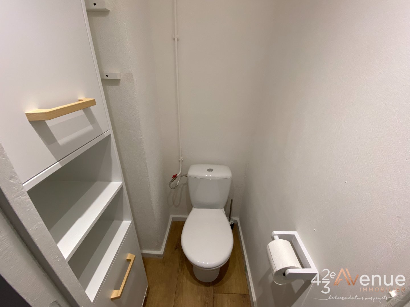 STUDIO A LOUER - ST ETIENNE FAC TREFILERIE/CENTRE II - 28.2 m2 - 420�&euro; charges comprises par mois