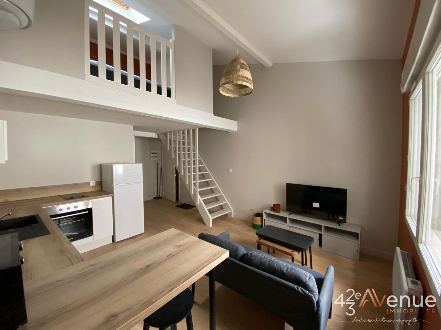 STUDIO A LOUER - ST ETIENNE HYPER CENTRE/DORIAN - 29.13 m2 - 470�&euro; charges comprises par mois