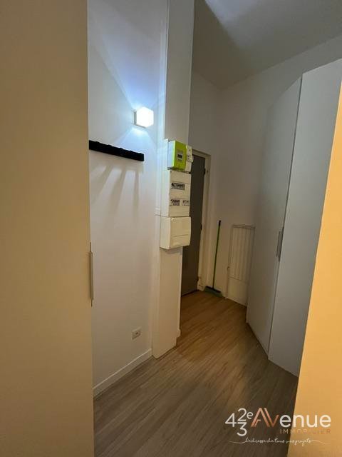 STUDIO A LOUER - ST ETIENNE SOLAURE/BELLEVUE - 27.06 m2 - 400�&euro; charges comprises par mois