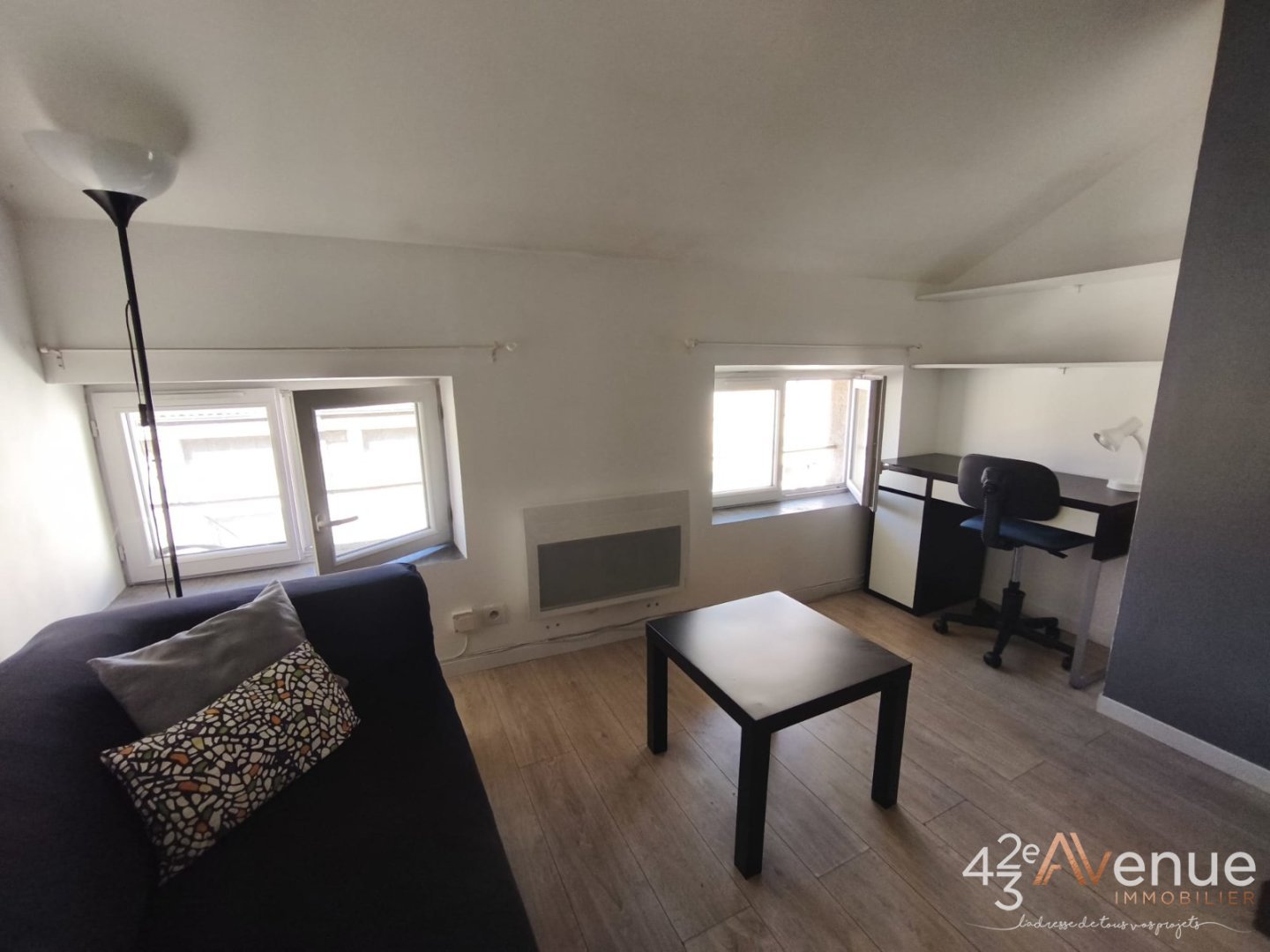 STUDIO A VENDRE - ST ETIENNE CENTRE VILLE - 18.5 m2 - 49 000 &euro;
