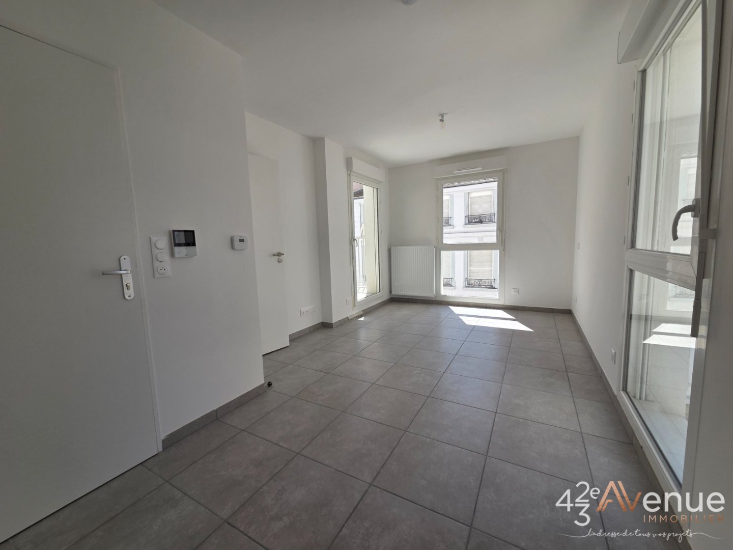 STUDIO A VENDRE - ST ETIENNE CHATEAUCREUX - 20 m2 - 97 000 &euro;