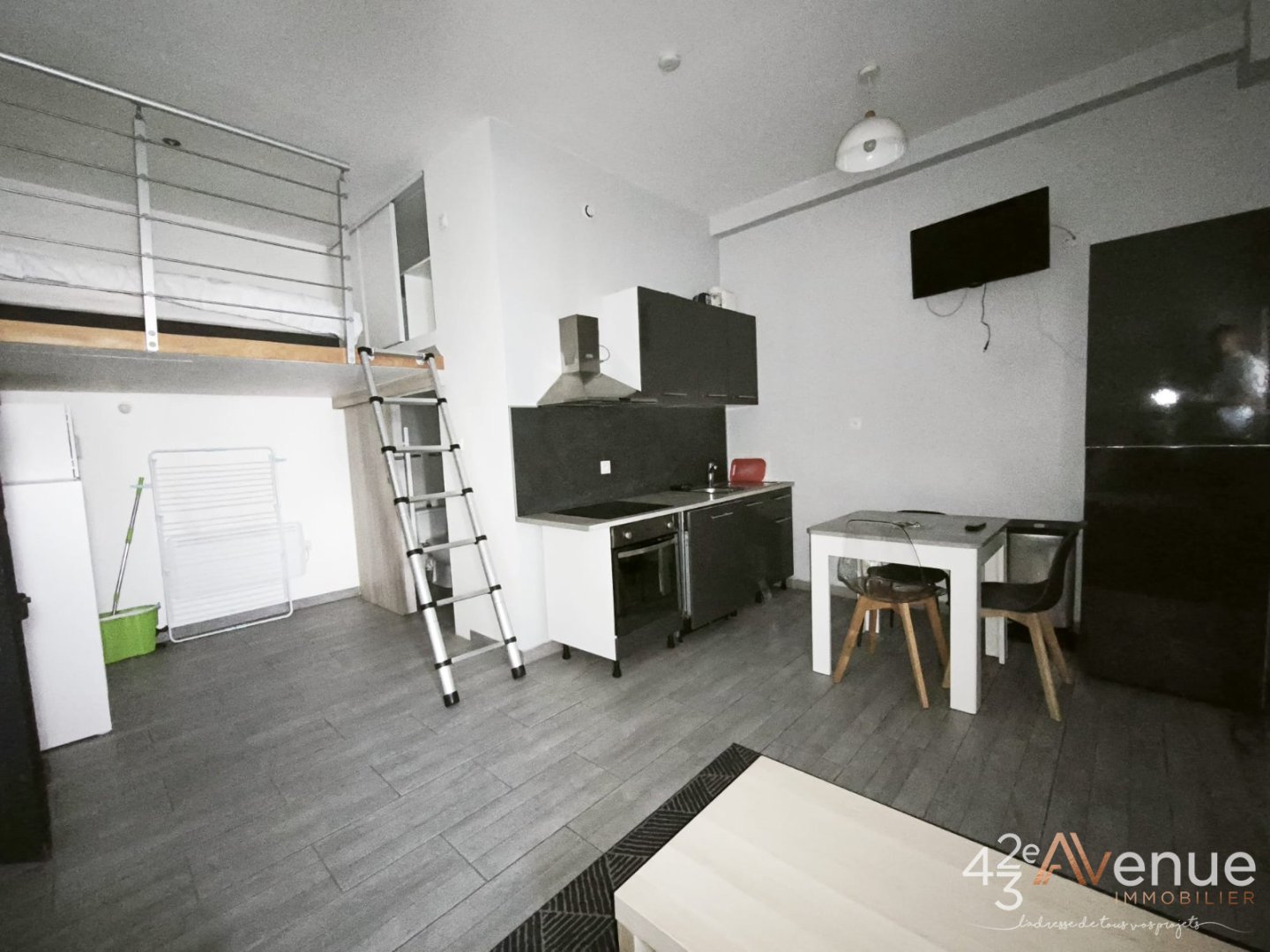 STUDIO A VENDRE - ST ETIENNE FACULTE   CENTRE DEUX - 21 m2 - 49 000 &euro;