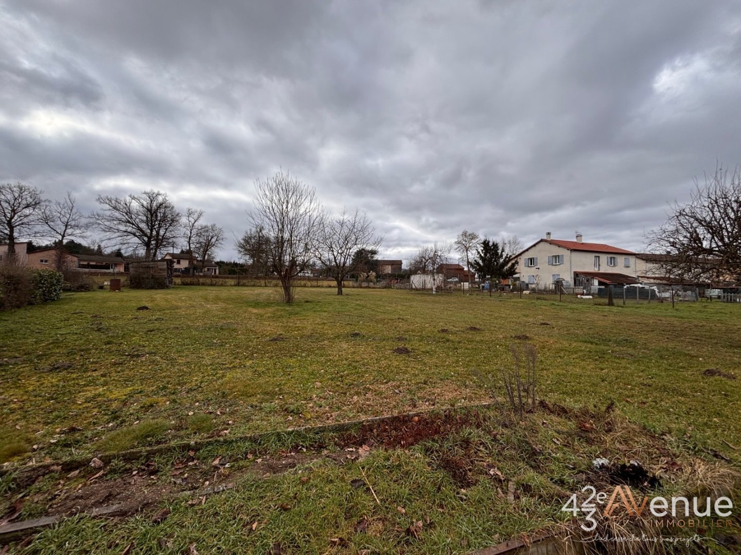 Parcelle de terrain � b�tir A VENDRE - BAS EN BASSET - 1226 m2 - 106�000�&euro;