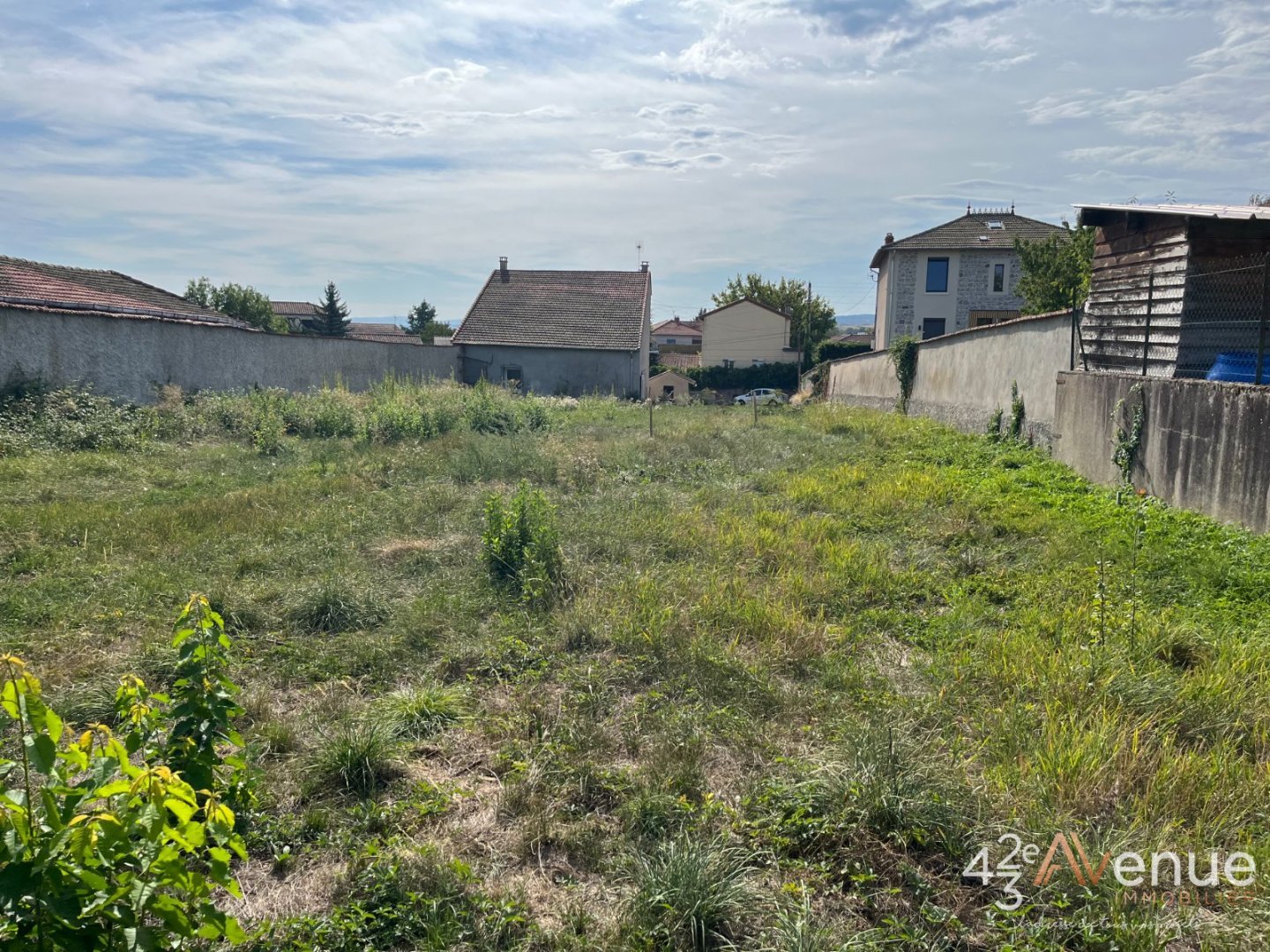 TERRAIN A VENDRE - ST MARCELLIN EN FOREZ - 368 m2 - 85 000 &euro;