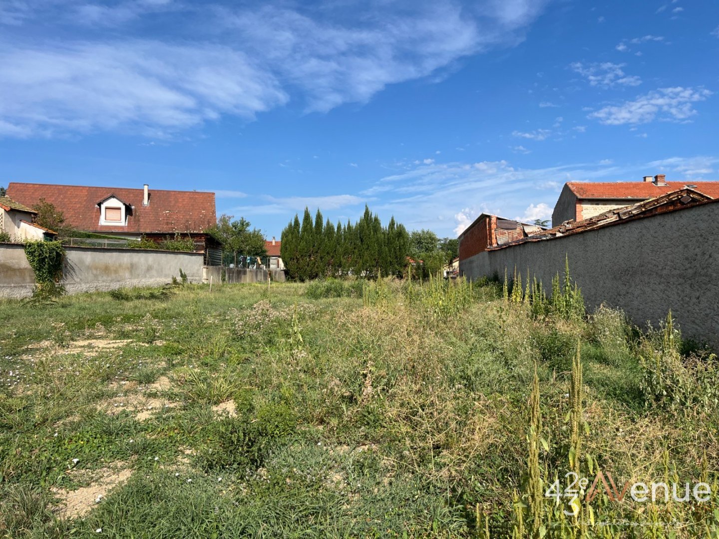 TERRAIN A VENDRE - ST MARCELLIN EN FOREZ - 443 m2 - 85 000 &euro;