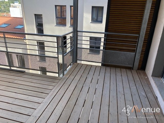 APPARTEMENT T1 A LOUER - ST ETIENNE ALBERT THOMAS/URSULES - 23.61 m2 - 423€ charges comprises par mois