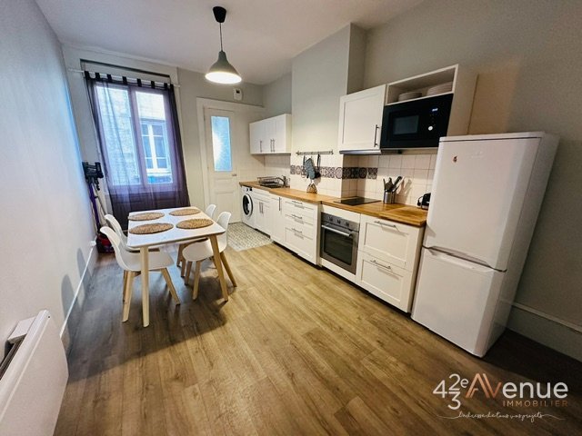 APPARTEMENT T1 A LOUER - ST ETIENNE CARNOT/CITE DESIGN - 39.28 m2 - 500 &euro; charges comprises par mois