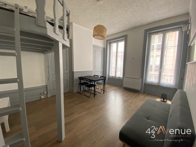 APPARTEMENT T1 - ST ETIENNE CARNOT - 33.06 m2 - LOU&Eacute;