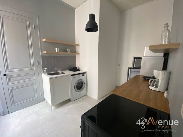 APPARTEMENT T1 - ST ETIENNE CARNOT - 33.06 m2 - LOU&Eacute;