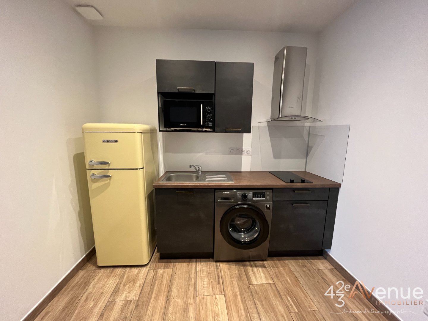 APPARTEMENT T1 A LOUER - ST ETIENNE CENTRE - 23.24 m2 - 340 &euro; charges comprises par mois