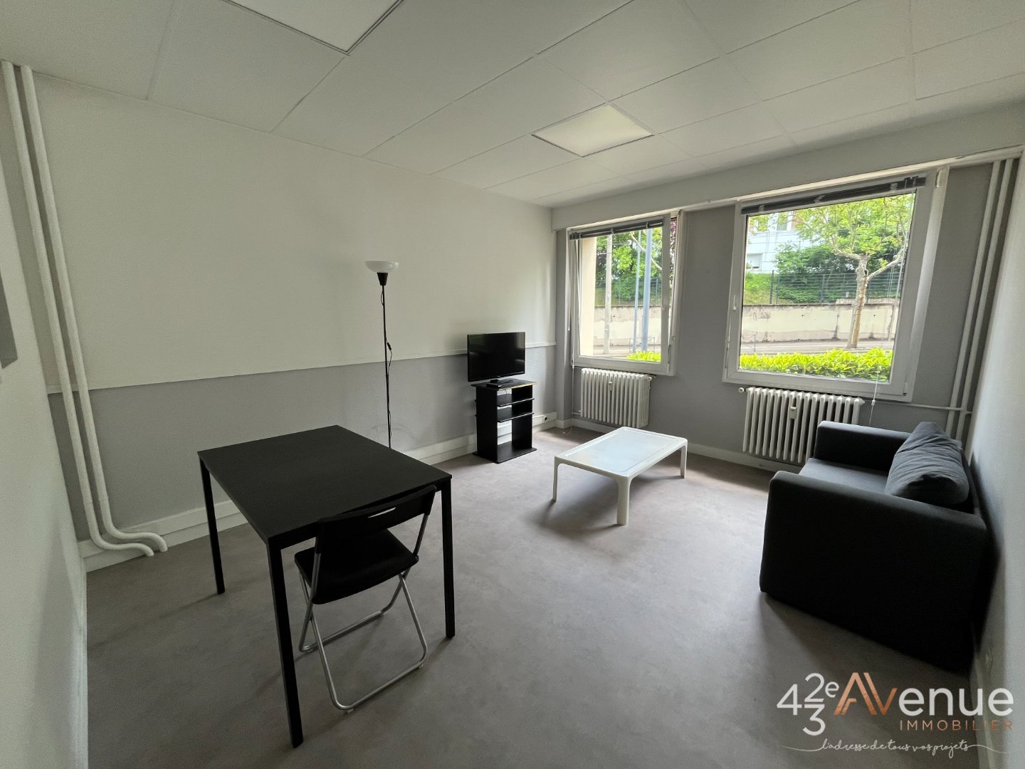 APPARTEMENT T1 - ST ETIENNE CENTRE - 36.87 m2 - LOUÉ