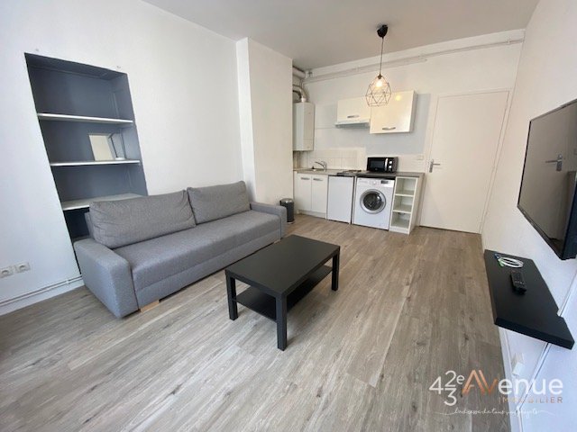APPARTEMENT T1 A LOUER - ST ETIENNE CENTRE VILLE - 23.24 m2 - 370€ charges comprises par mois