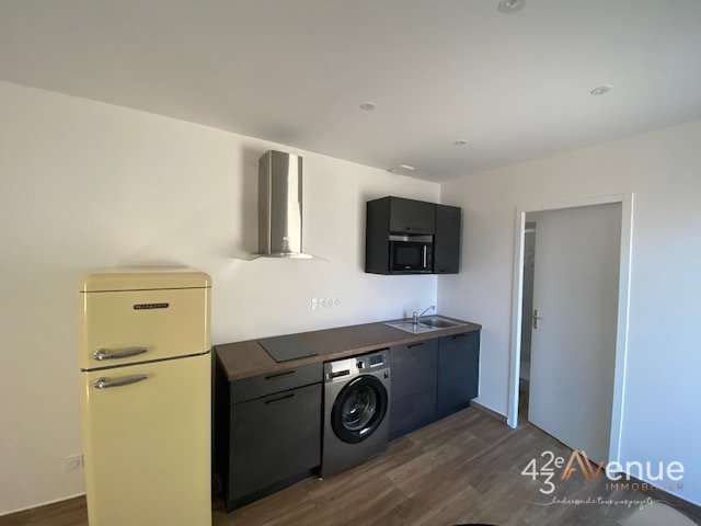 APPARTEMENT T1 - ST ETIENNE CENTRE VILLE - 22.66 m2 - LOUÉ