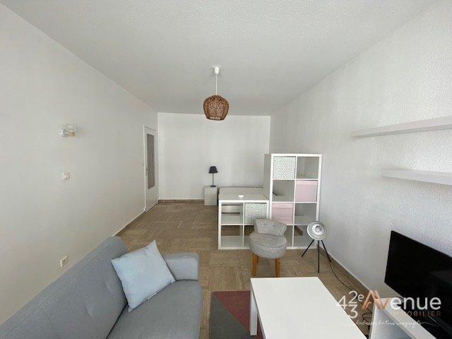 APPARTEMENT T1 - ST ETIENNE CENTRE VILLE - 30.64 m2 - LOUÉ