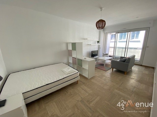 APPARTEMENT T1 - ST ETIENNE CENTRE VILLE - 30.64 m2 - LOUÉ