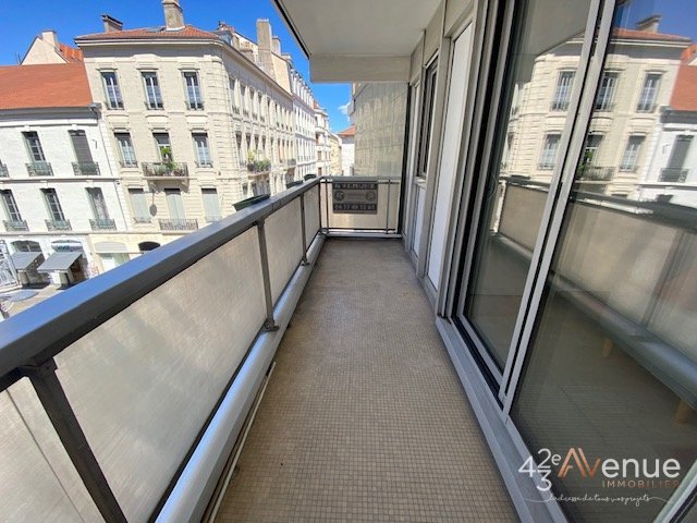 APPARTEMENT T1 - ST ETIENNE CENTRE VILLE - 30.64 m2 - LOUÉ
